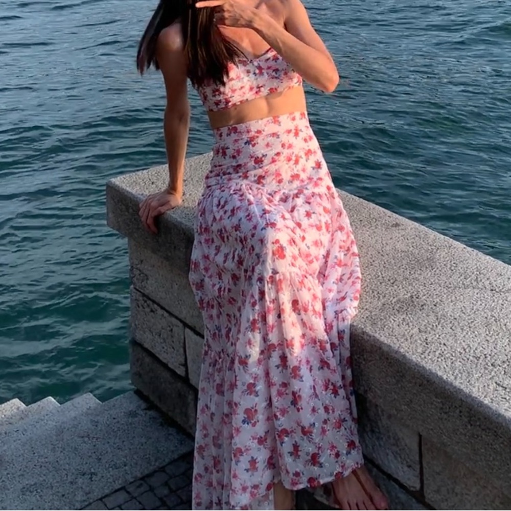 Floral Two-Piece Set - Picture 4 of 5
